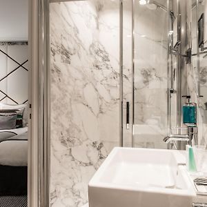 Habitación Clásica con 2 Camas Individuales